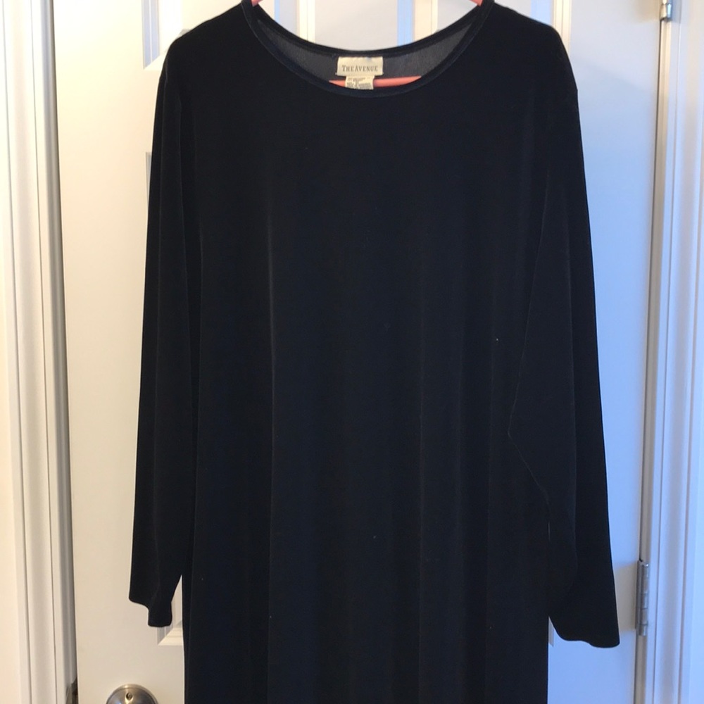 Black Velvety Dress